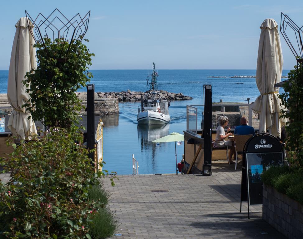 Hotel Siemsens Gaard Svaneke Luaran gambar